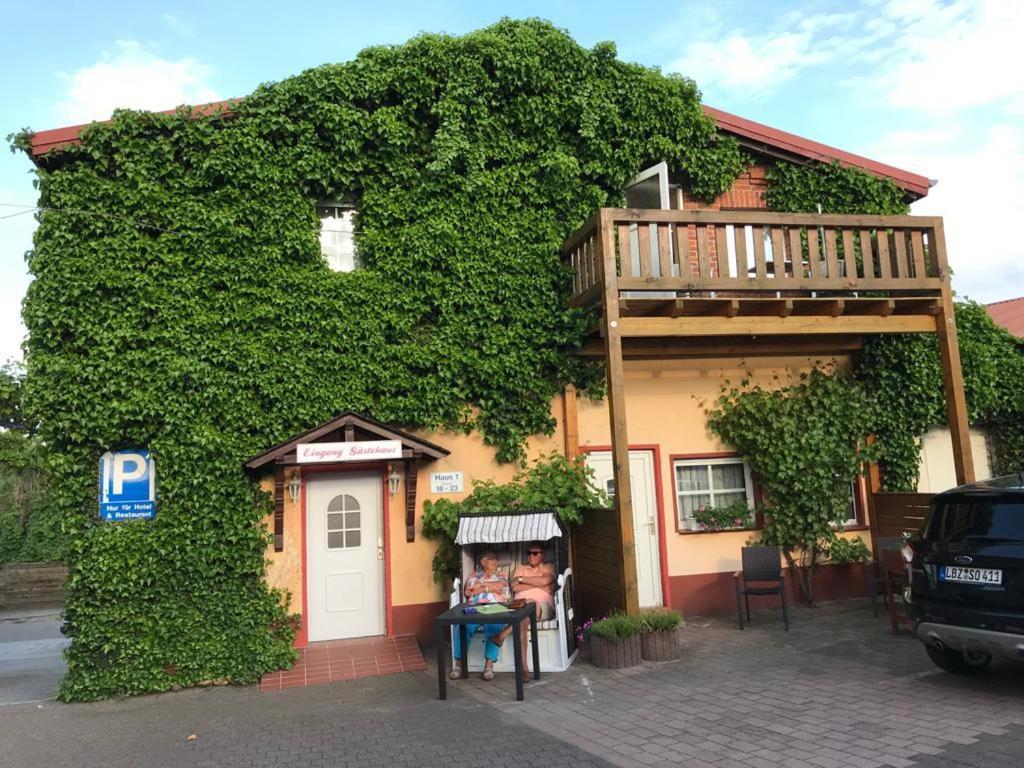 Hotel-Restaurant Christine Lübz Exterior foto